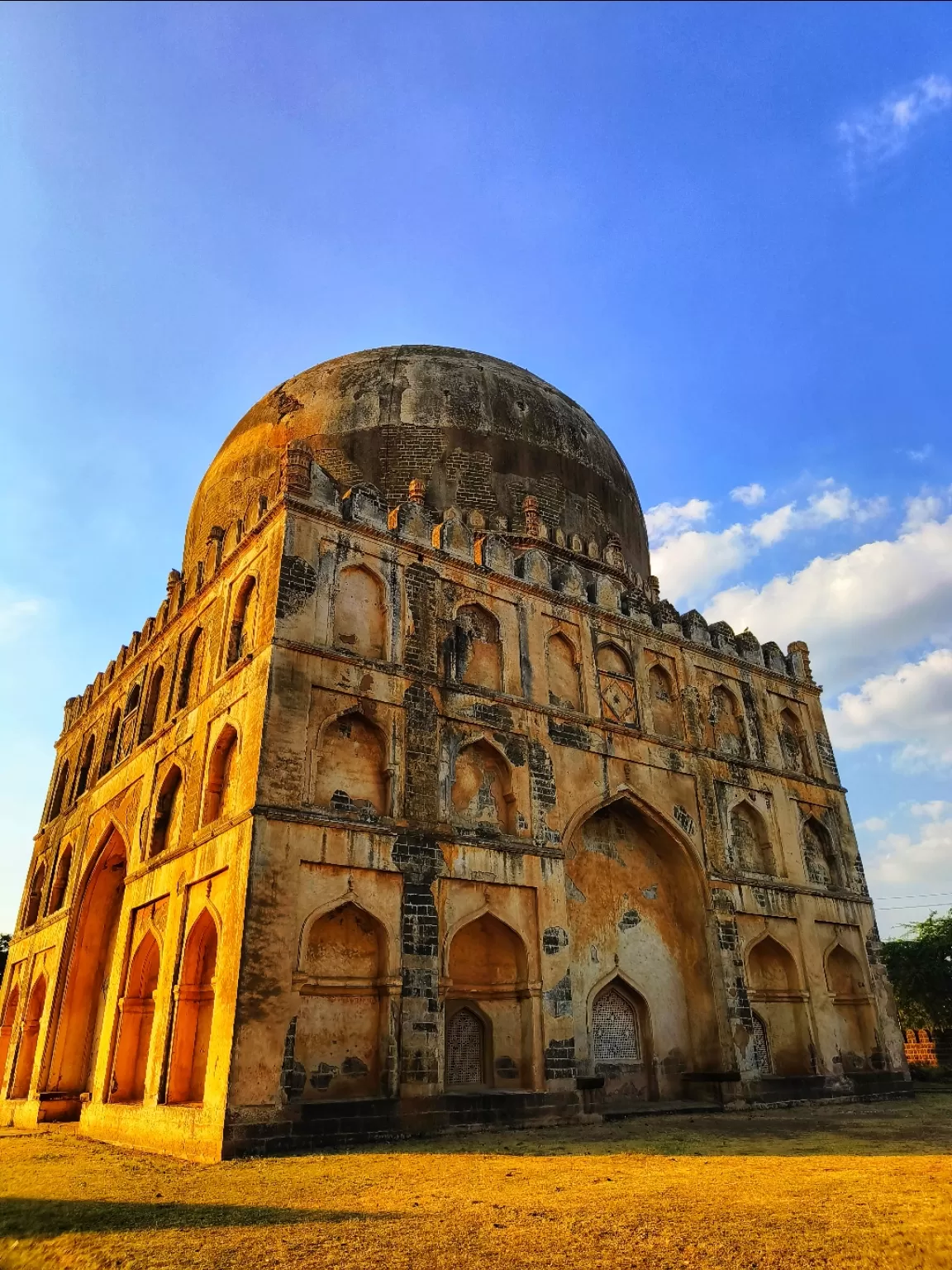 Photo of Bahmani Tombs By Hemangi Narvekar