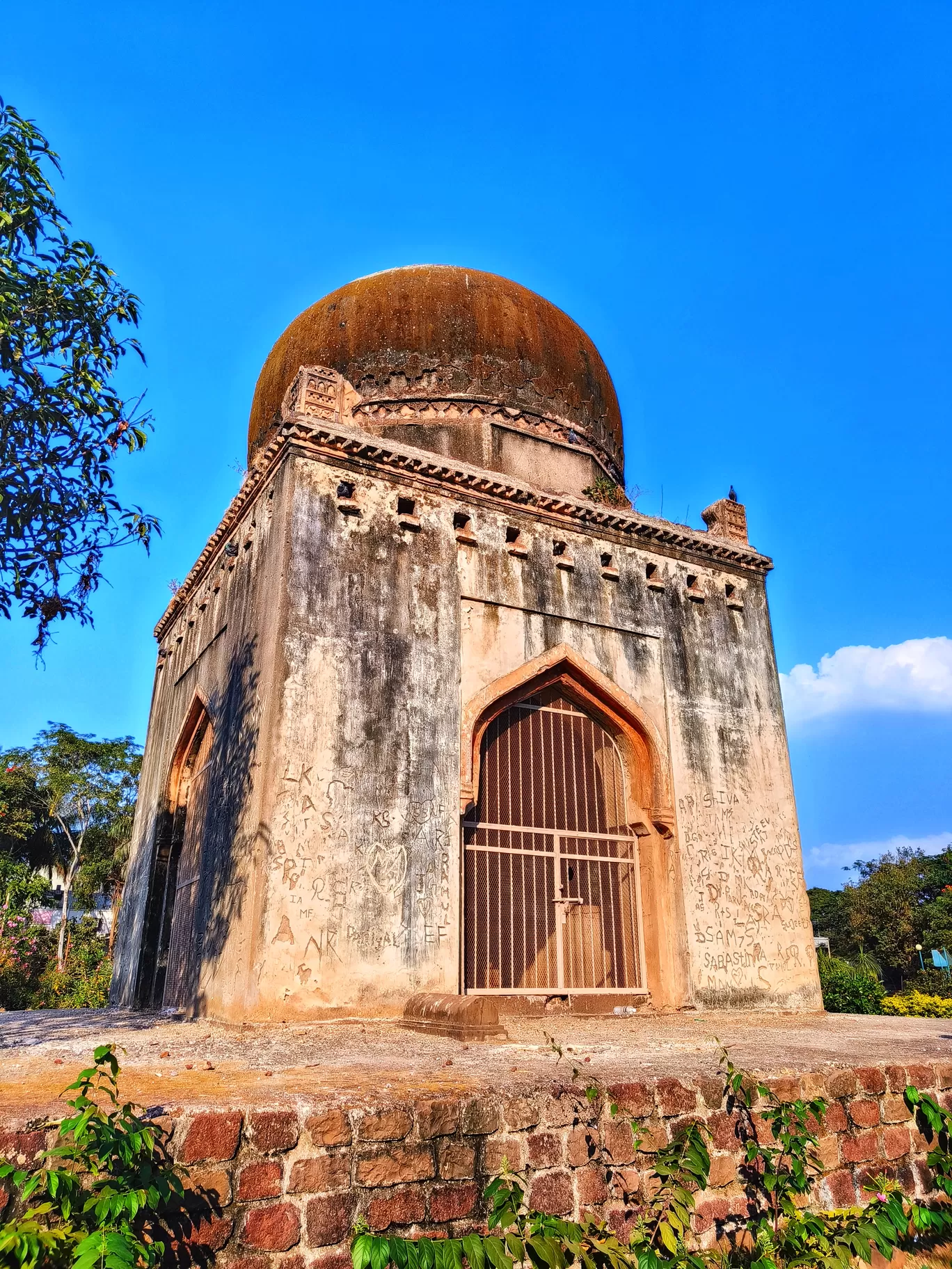 Photo of Barid Shahi Park By Hemangi Narvekar