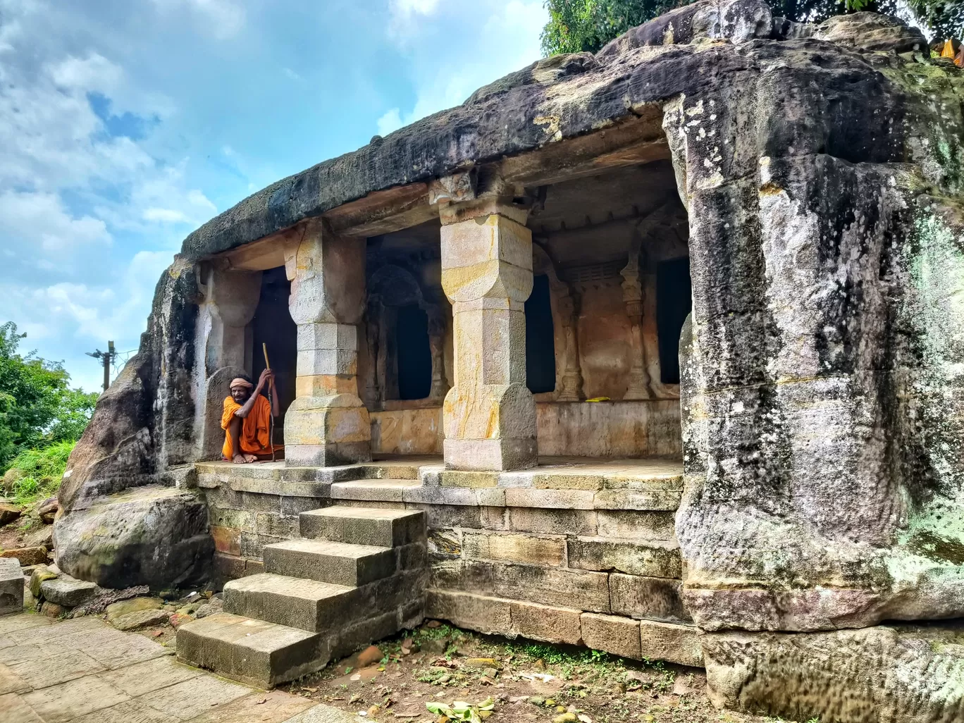 Photo of Khandagiri Caves By Hemangi Narvekar