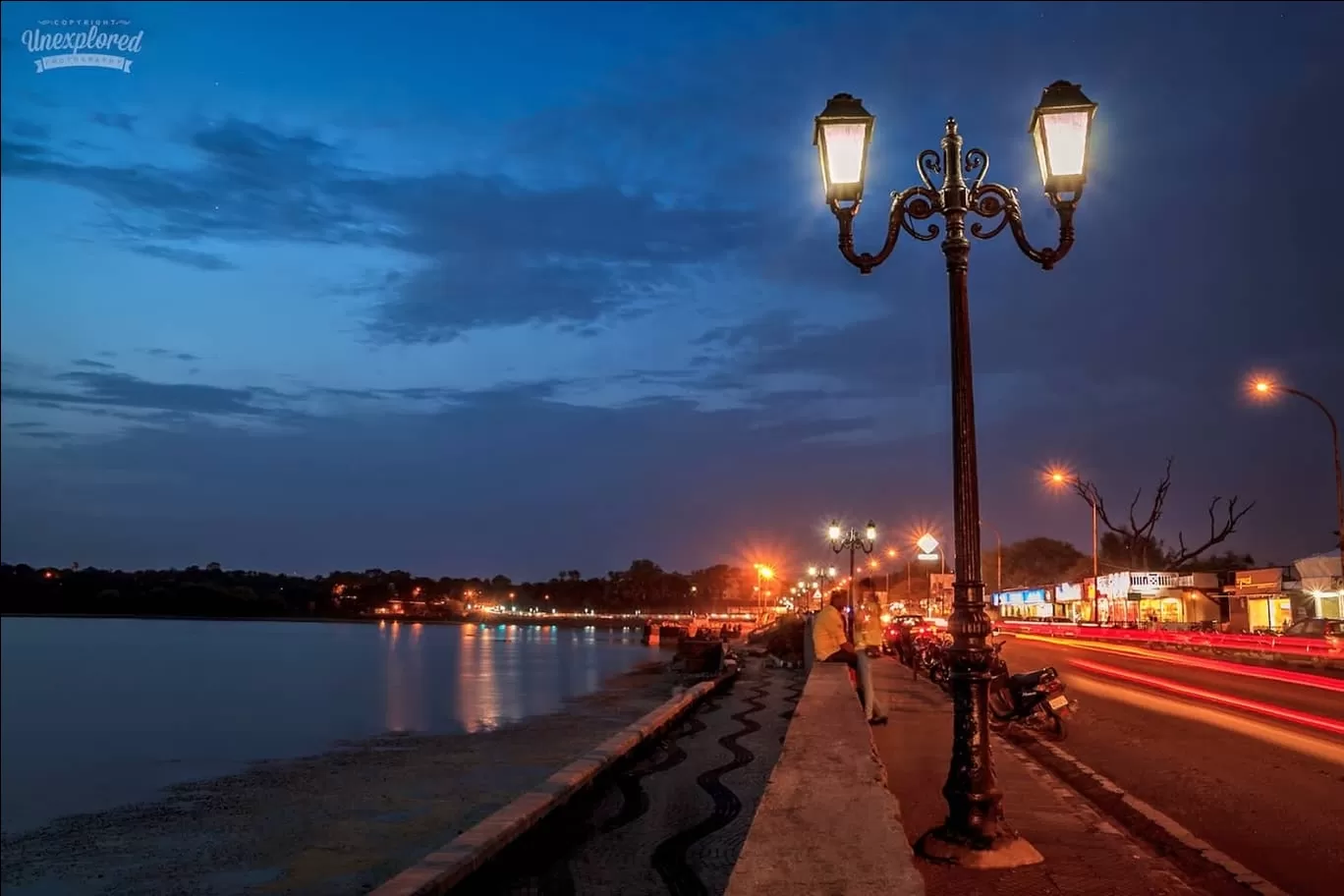 Photo of Futala Lake By Aishwarya Gathibandhe