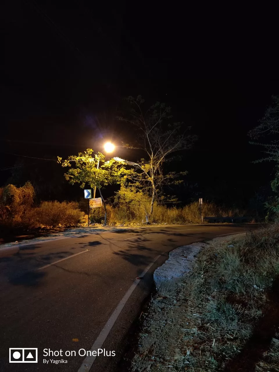 Photo of Kaggalipura Road By Yagnika Mohapatra