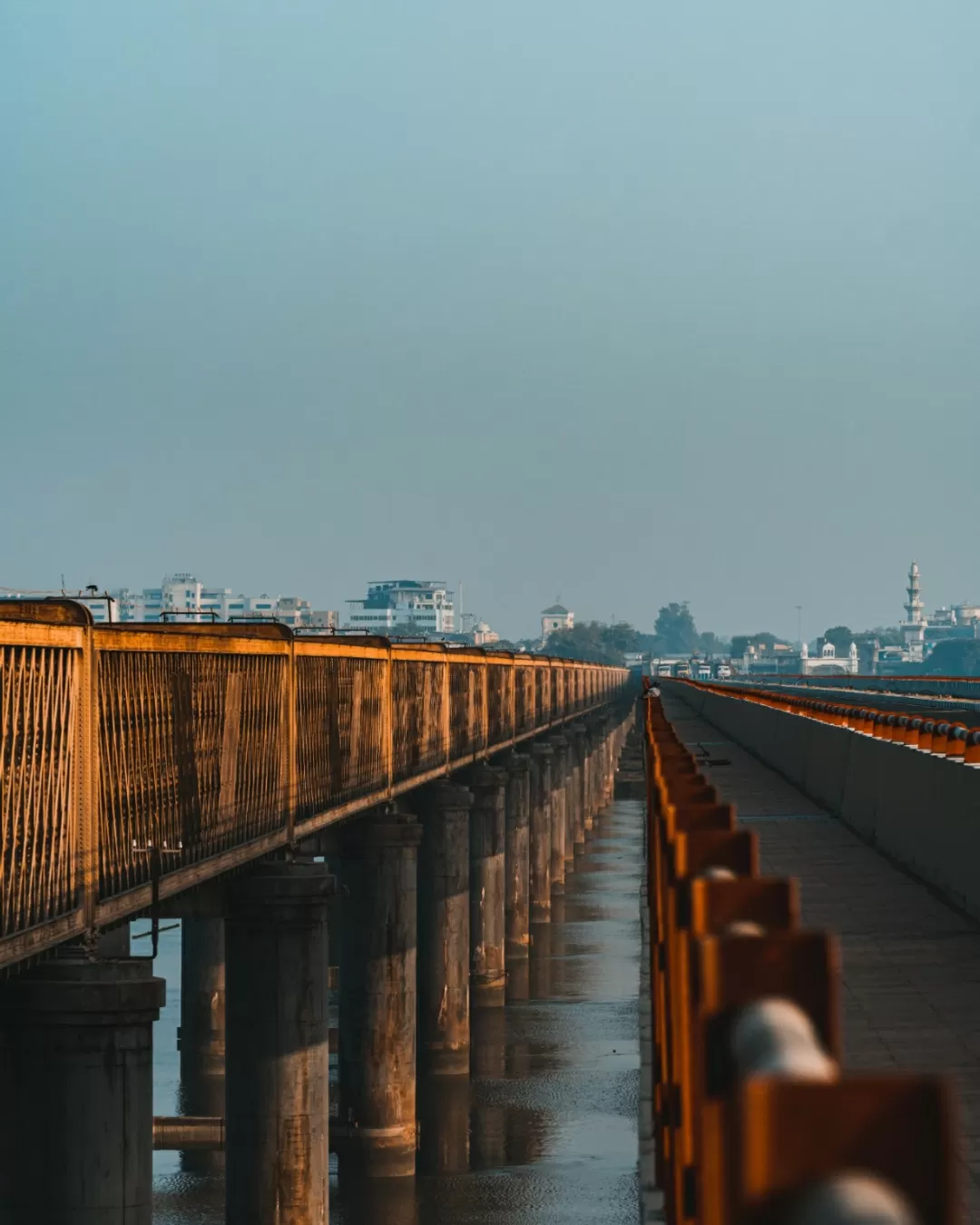 Photo of Golden Bridge By Shivang Katara