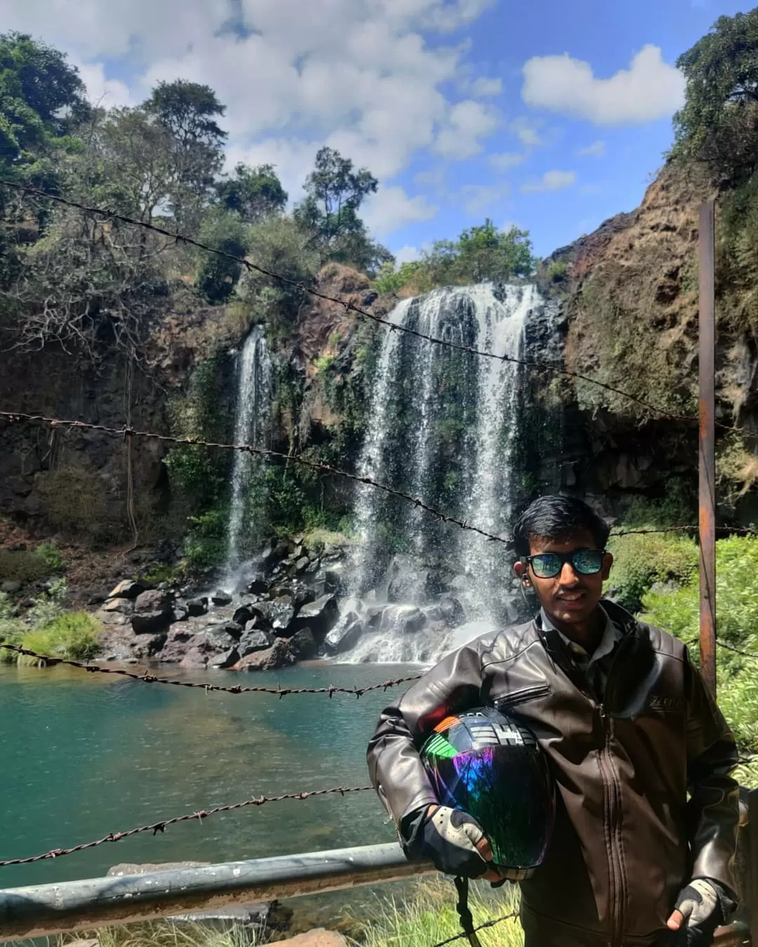 Photo of Thoseghar Waterfall By Omkar Mhetre