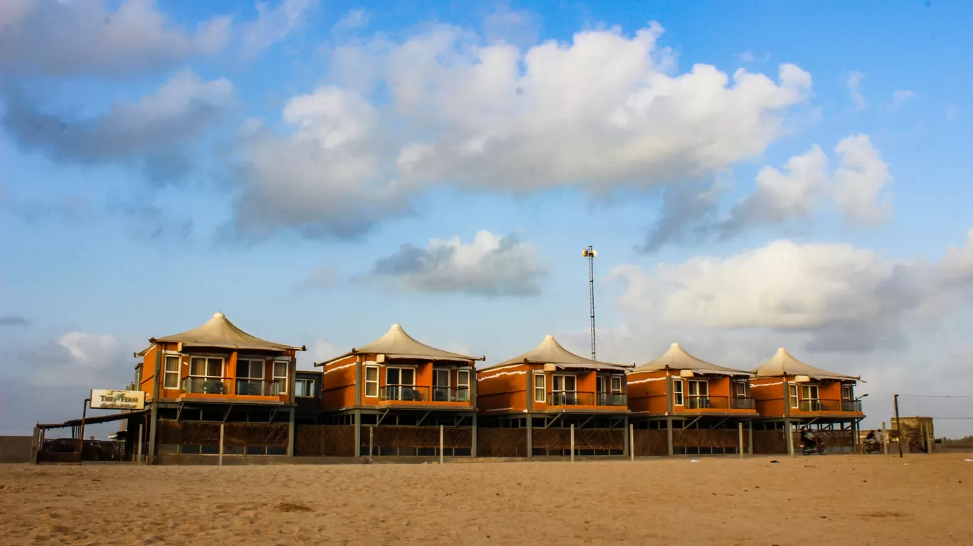 Photo of Madhavpur Beach By Xplore The Earth