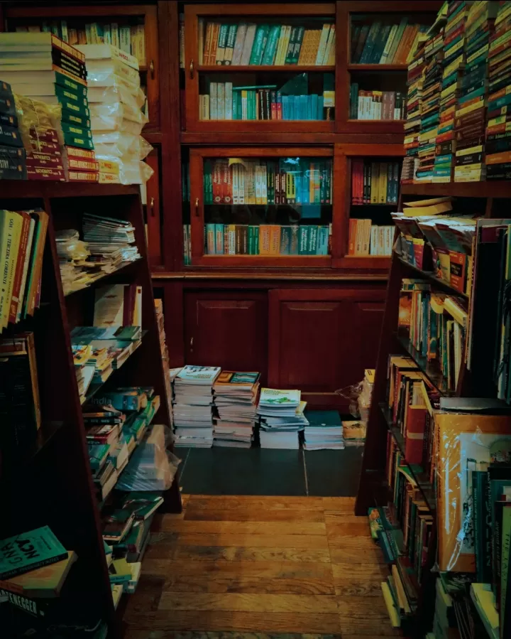 Photo of Singbal's Book House By Unnati Patel