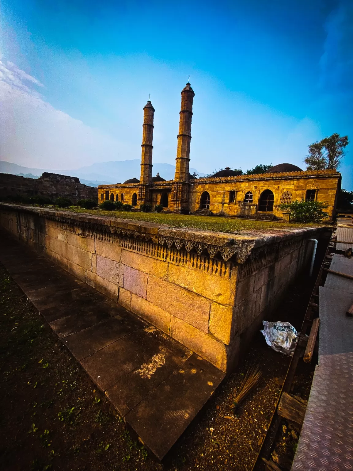 Photo of Champaner-Pavagadh Archaeological Park By Unnati Patel