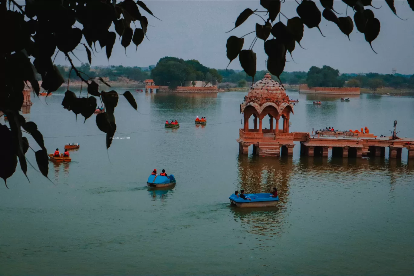 Photo of Gadisar Lake By Unnati Patel