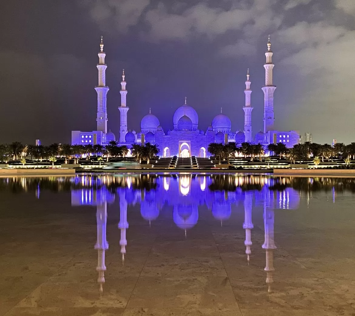 Photo of Abu Dhabi By Pooja