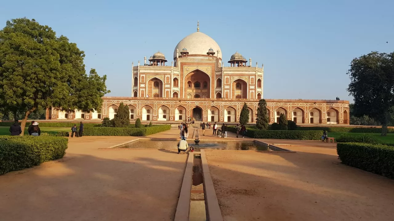 Photo of Humayun’s Tomb By Priya Purohit