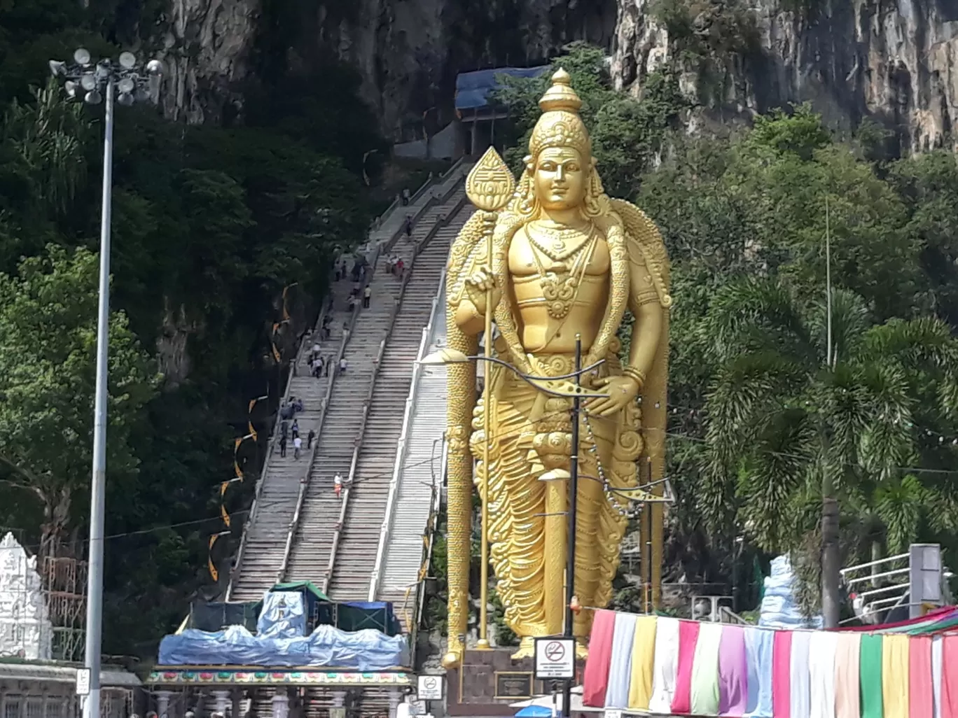 Photo of Batu Caves By Lakshaaaa