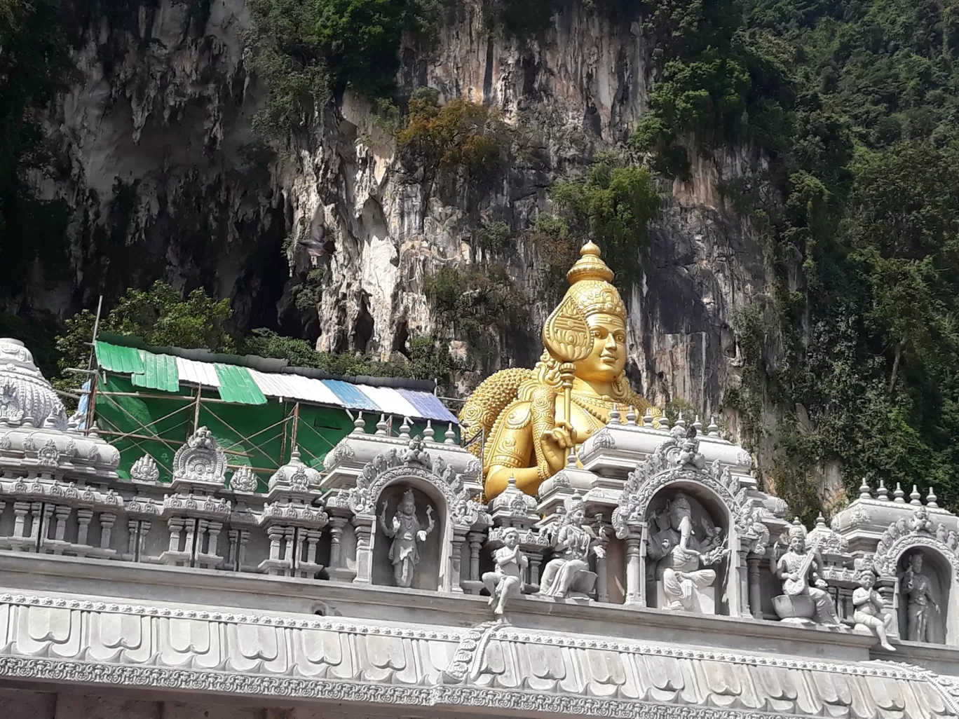 Photo of Batu Caves By Lakshaaaa