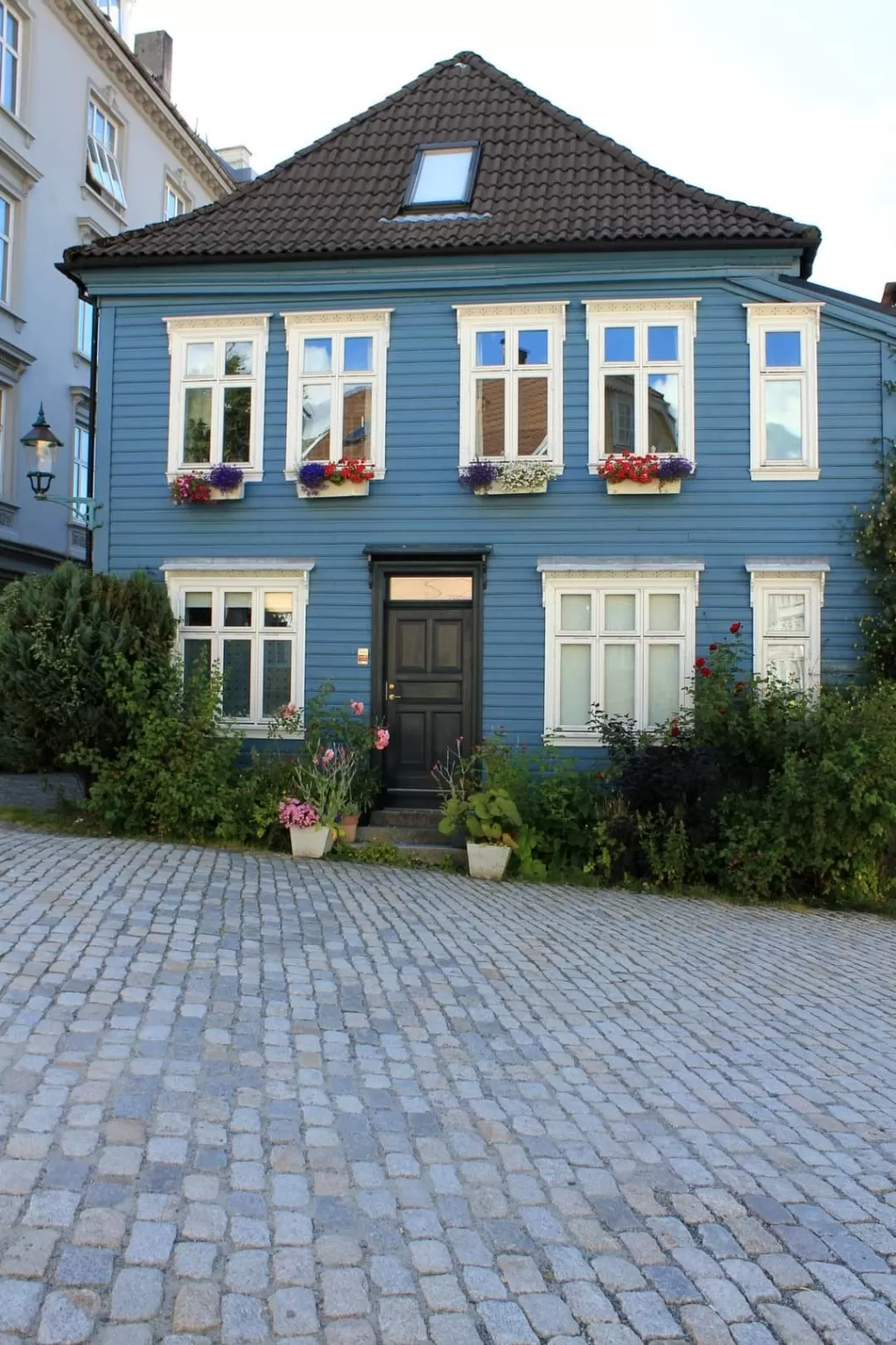 Photo of Bergen By Jublee Mazumdar