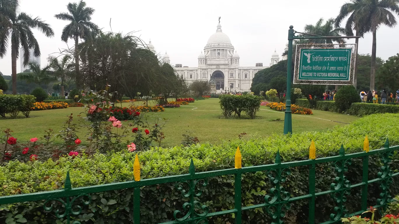 Photo of Victoria Memorial By Travel with Devansh🍁