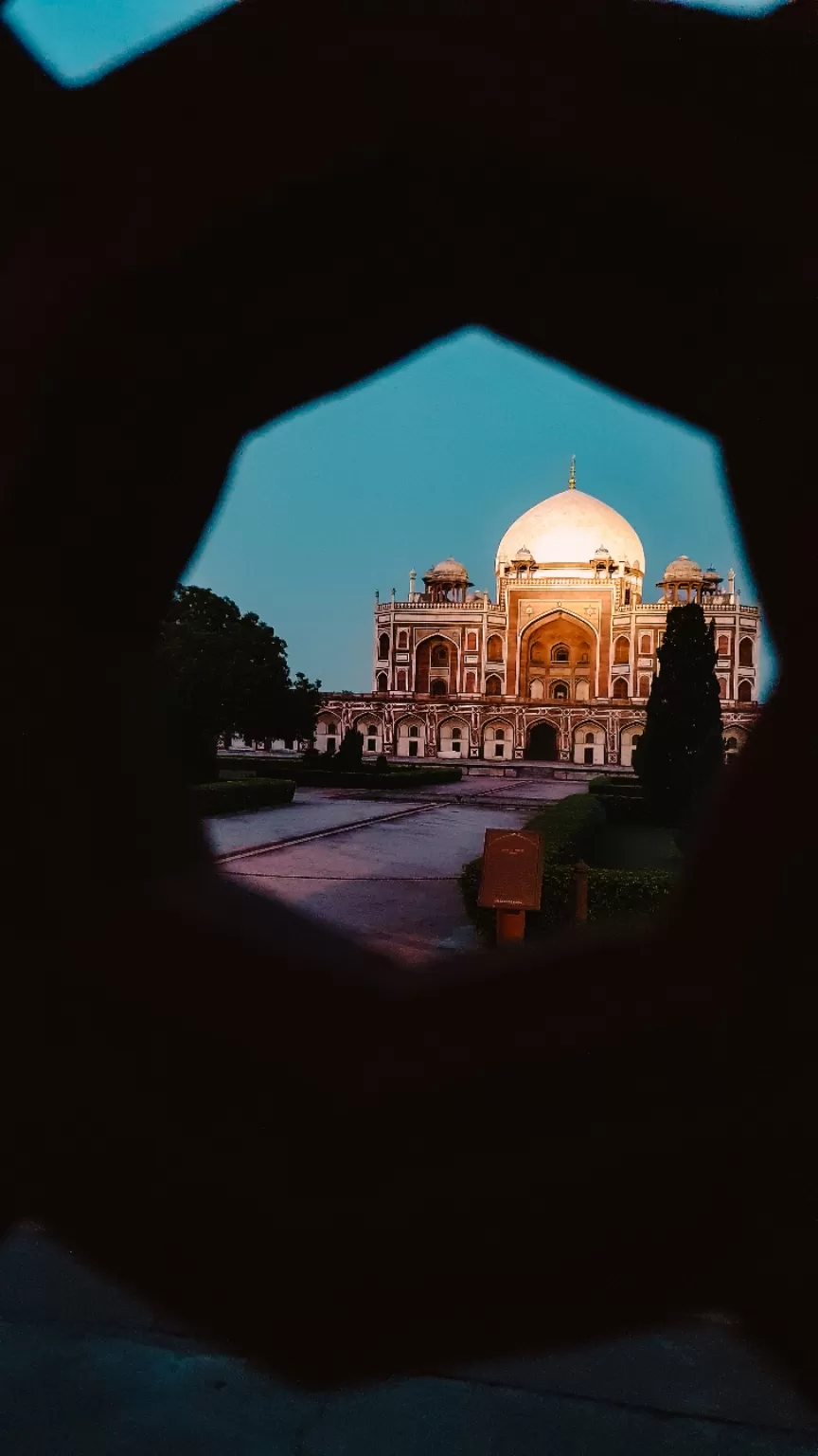 Photo of Delhi By Travelandotherbugs 