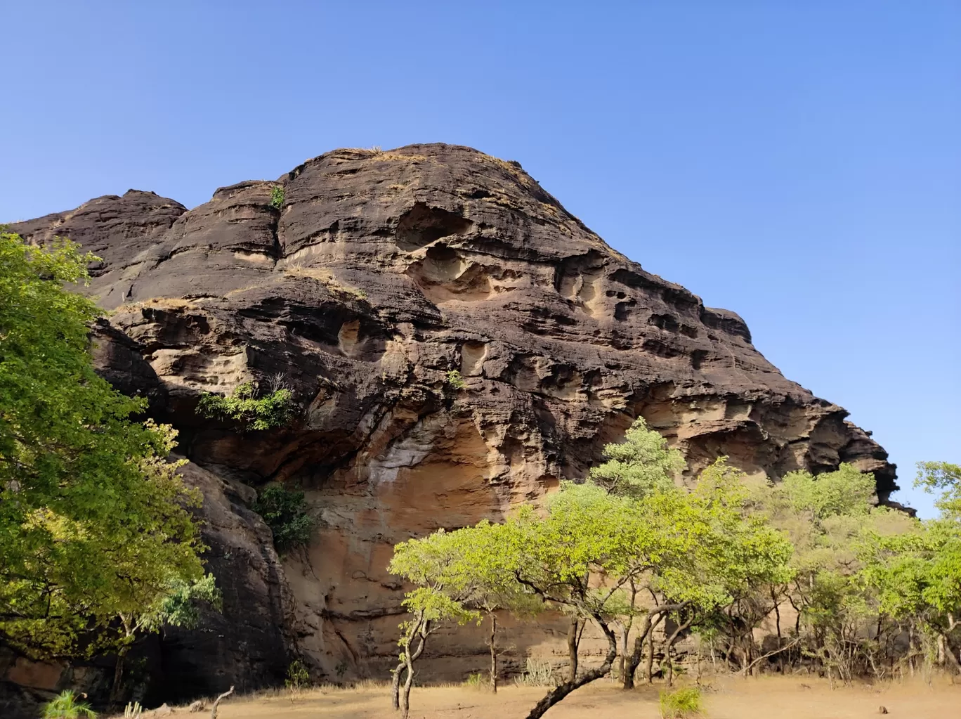 Photo of Panchmarhi Hill Station By Saksham Singh