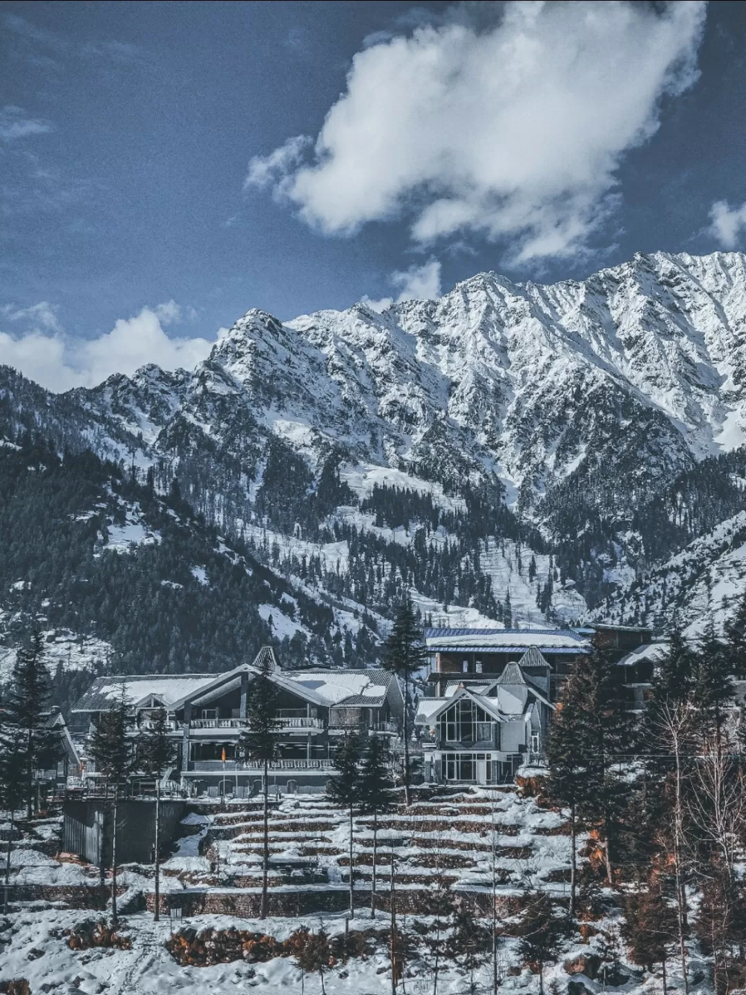 Photo of Manali By Aakash Vishwakarma