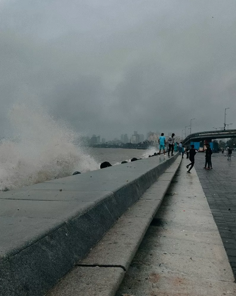 Photo of Mumbai By Aakash Vishwakarma