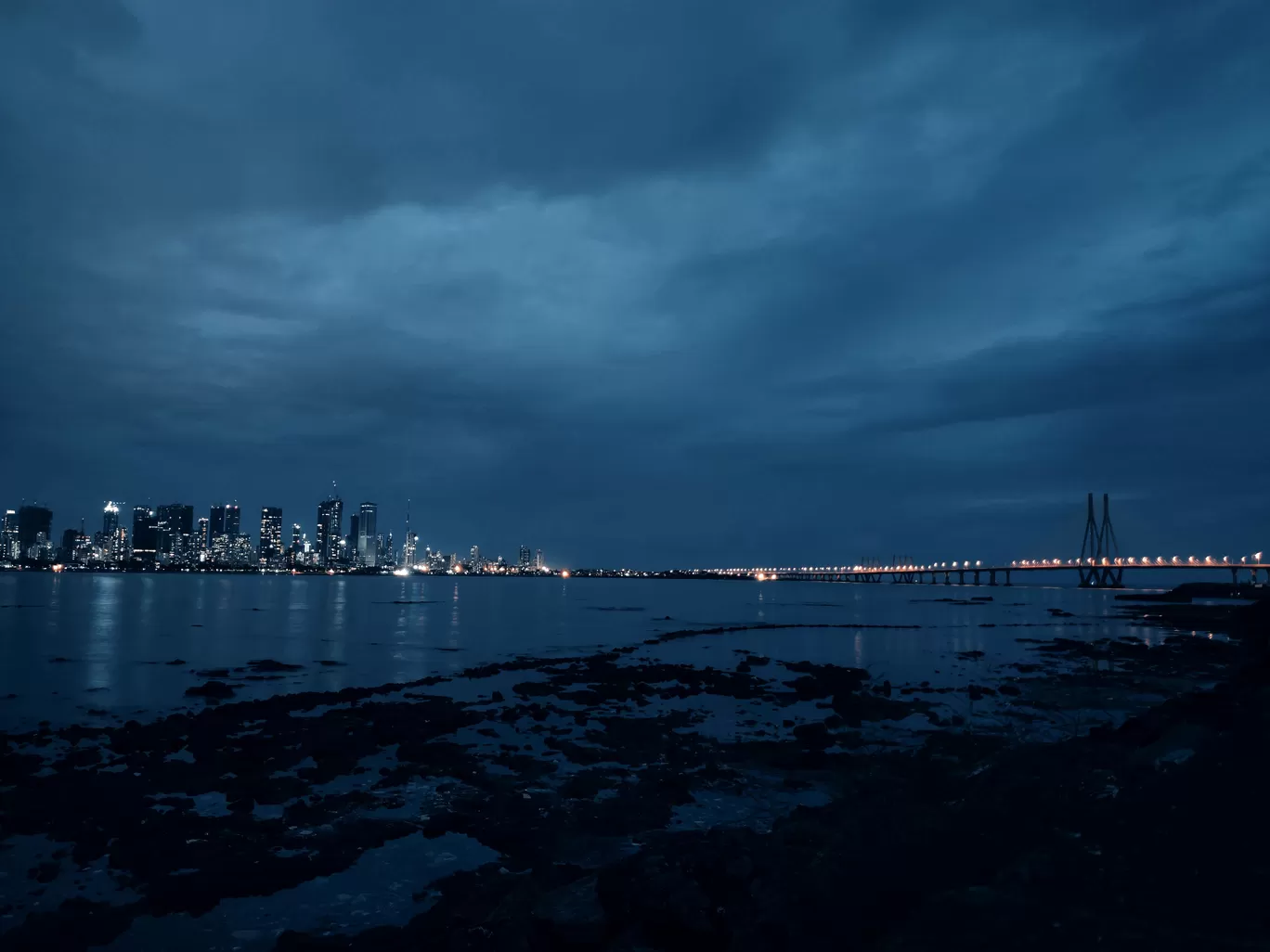 Photo of Mumbai By Aakash Vishwakarma