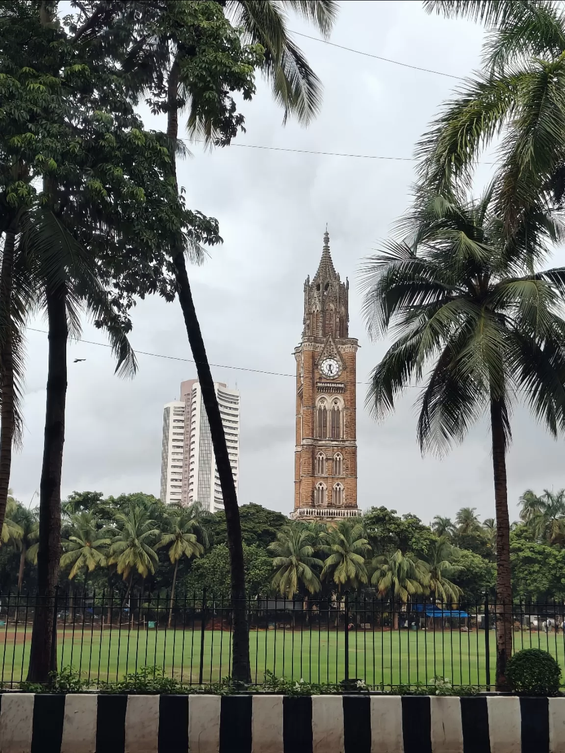 Photo of Rajabai Clock Tower By Aakash Vishwakarma