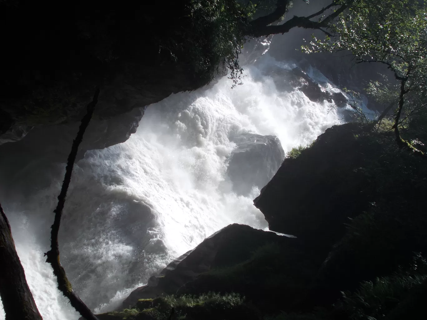 Photo of Kheerganga By Roaming Mayank