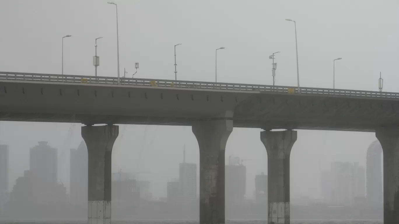 Photo of Bandra Worli Sea Link By Roaming Mayank