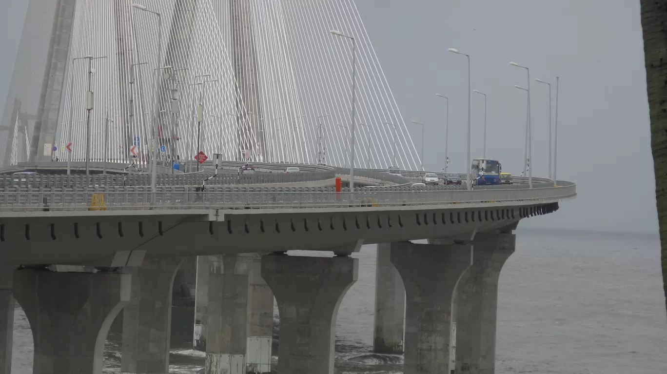Photo of Worli Sea Face By Roaming Mayank