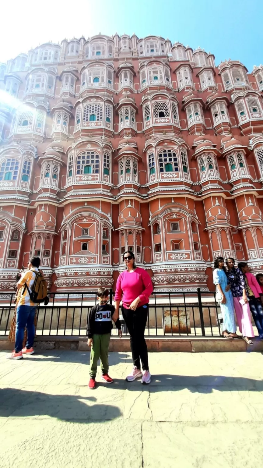 Photo of Hawa Mahal By Roaming Mayank