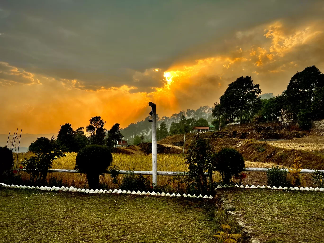 Photo of Dhaulchhina By Roaming Mayank