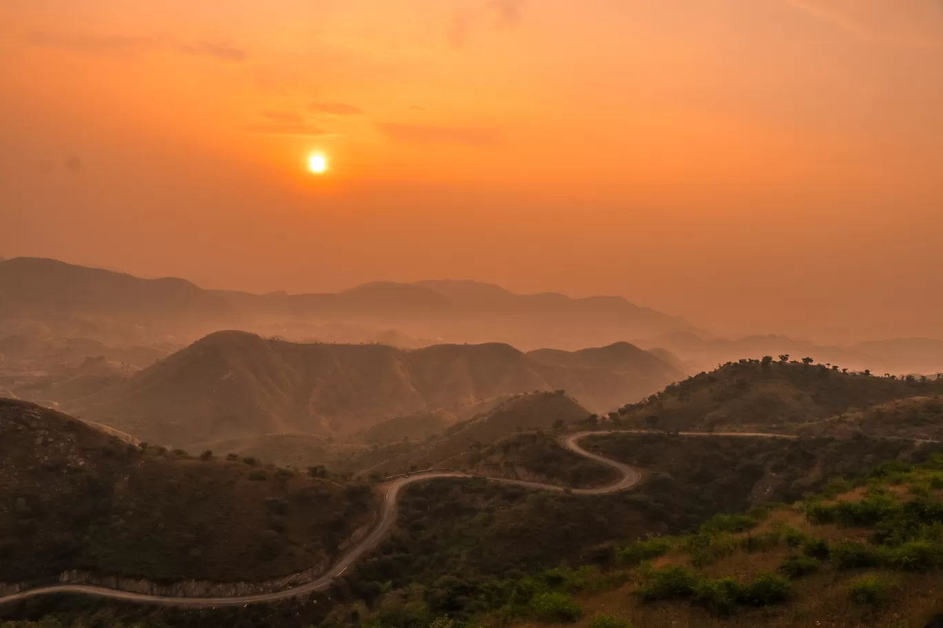 Photo of Rayta Hills By Devmitra Jawalia