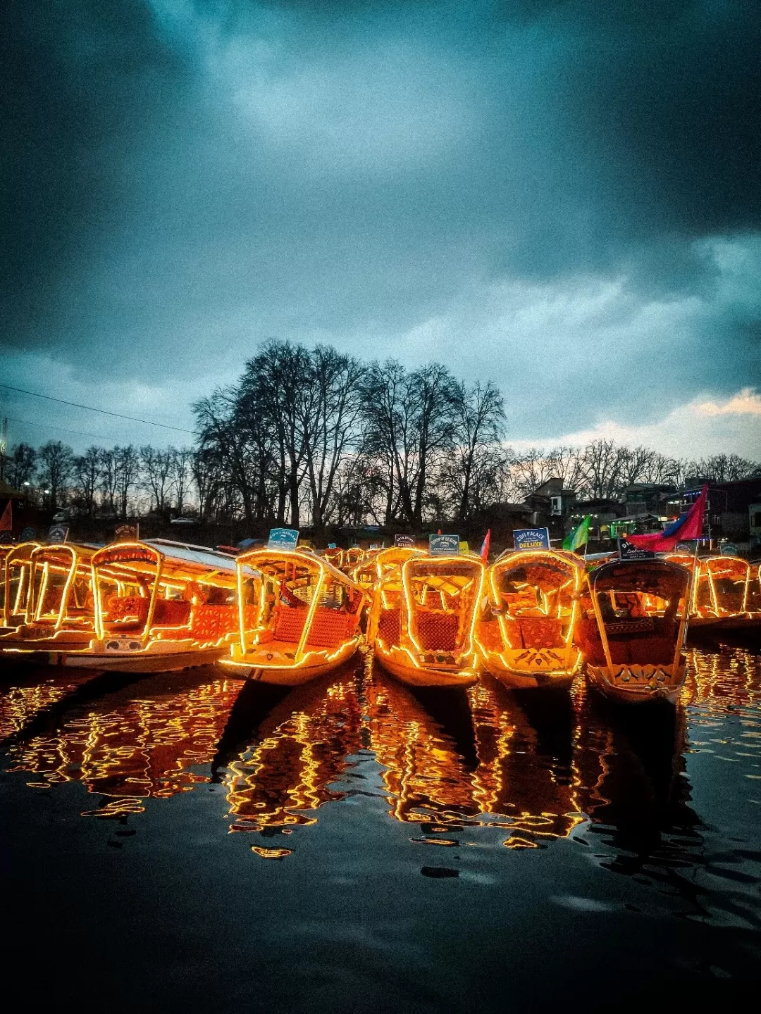 Photo of Dal Lake By Murtaza Ali