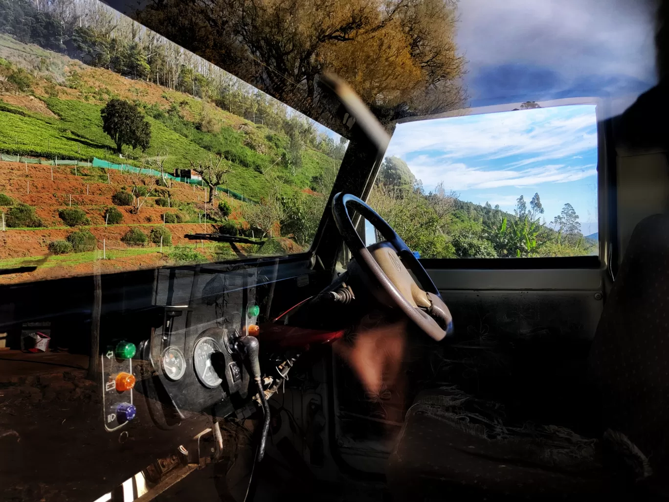 Photo of Ooty hills station By shikhar khatri