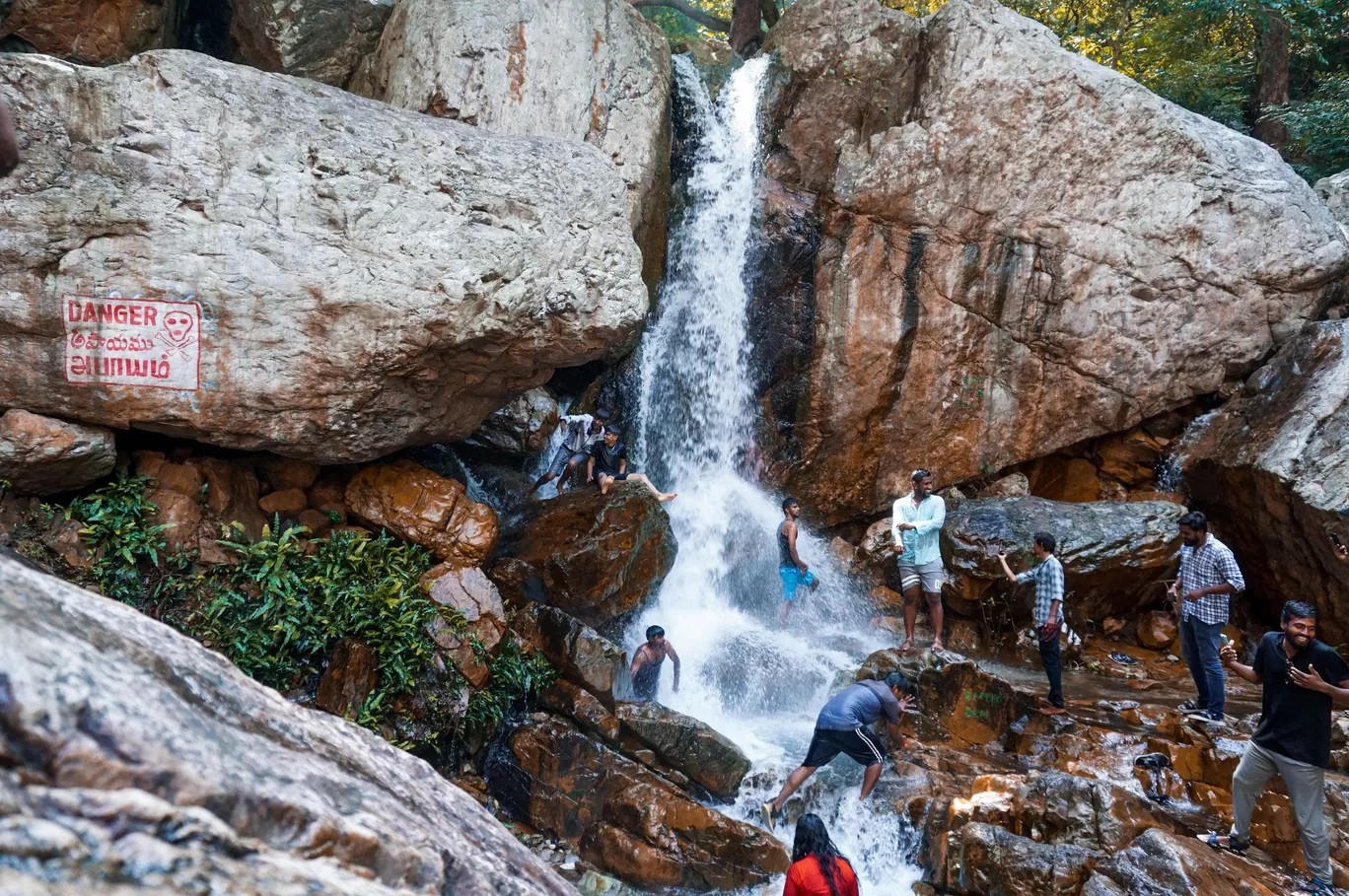 Photo of Tada Waterfalls By Krishnaraj R