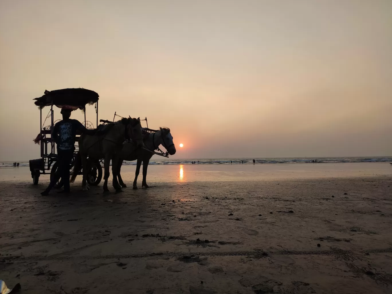 Photo of Ladghar Beach By Sukant Nandoskar