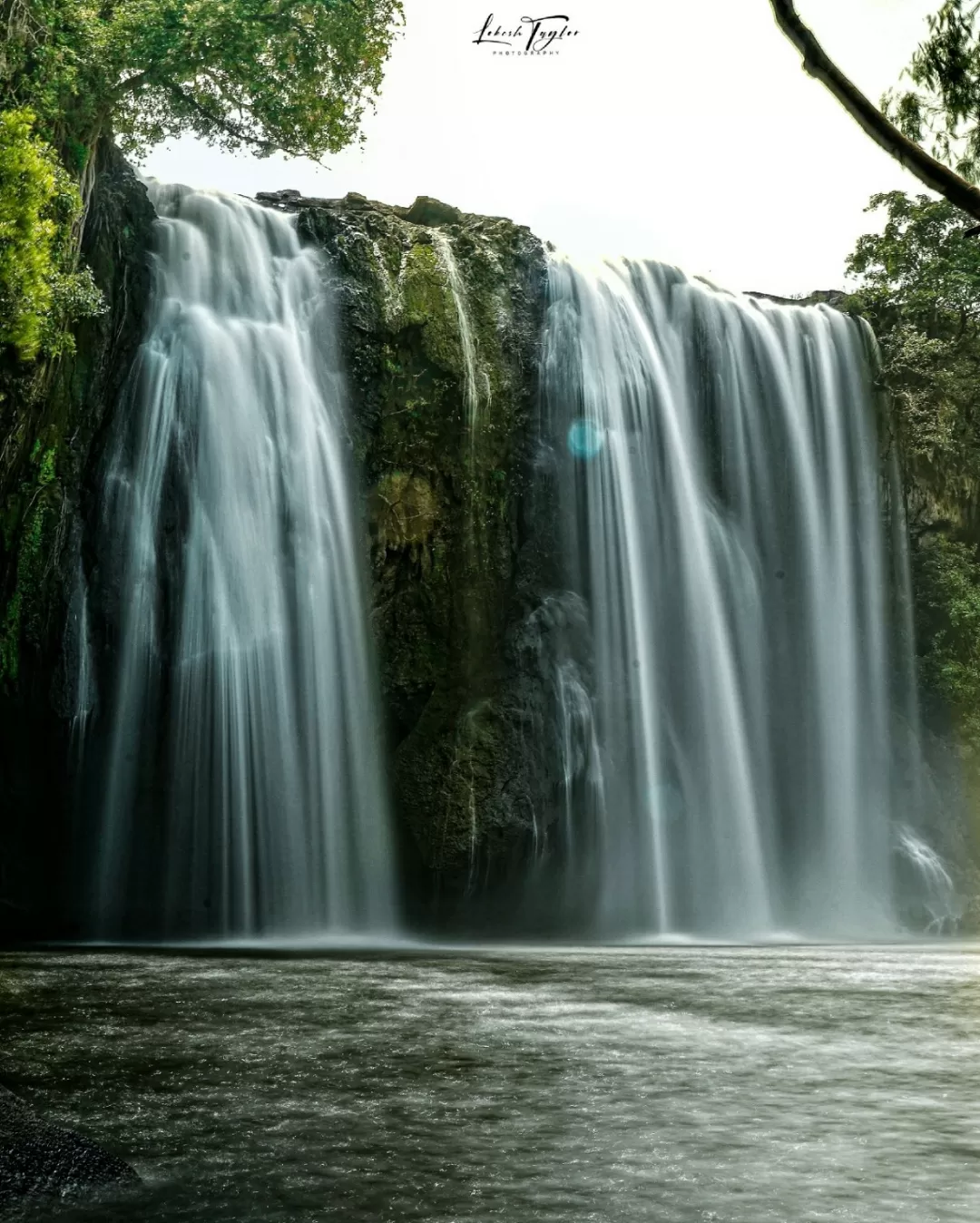 Photo of Padajhar Waterfall By Lokesh Taylor