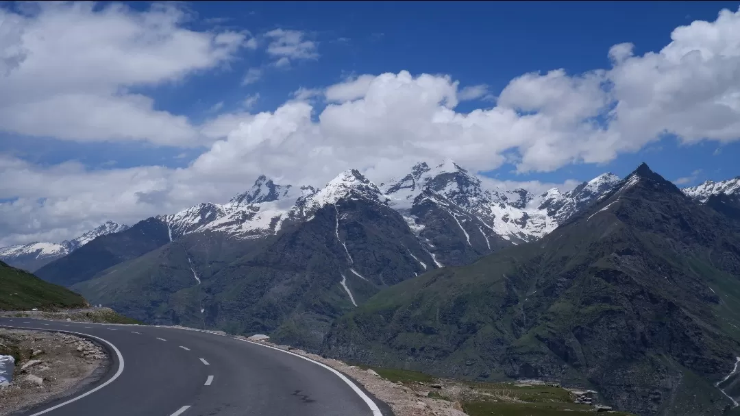 Photo of Rohtang Pass By Gargi Chakraborty