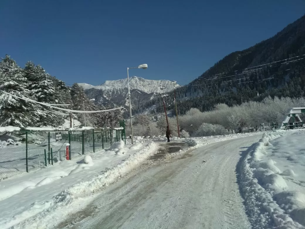 Photo of KP Rd By Mushtaq Ganie