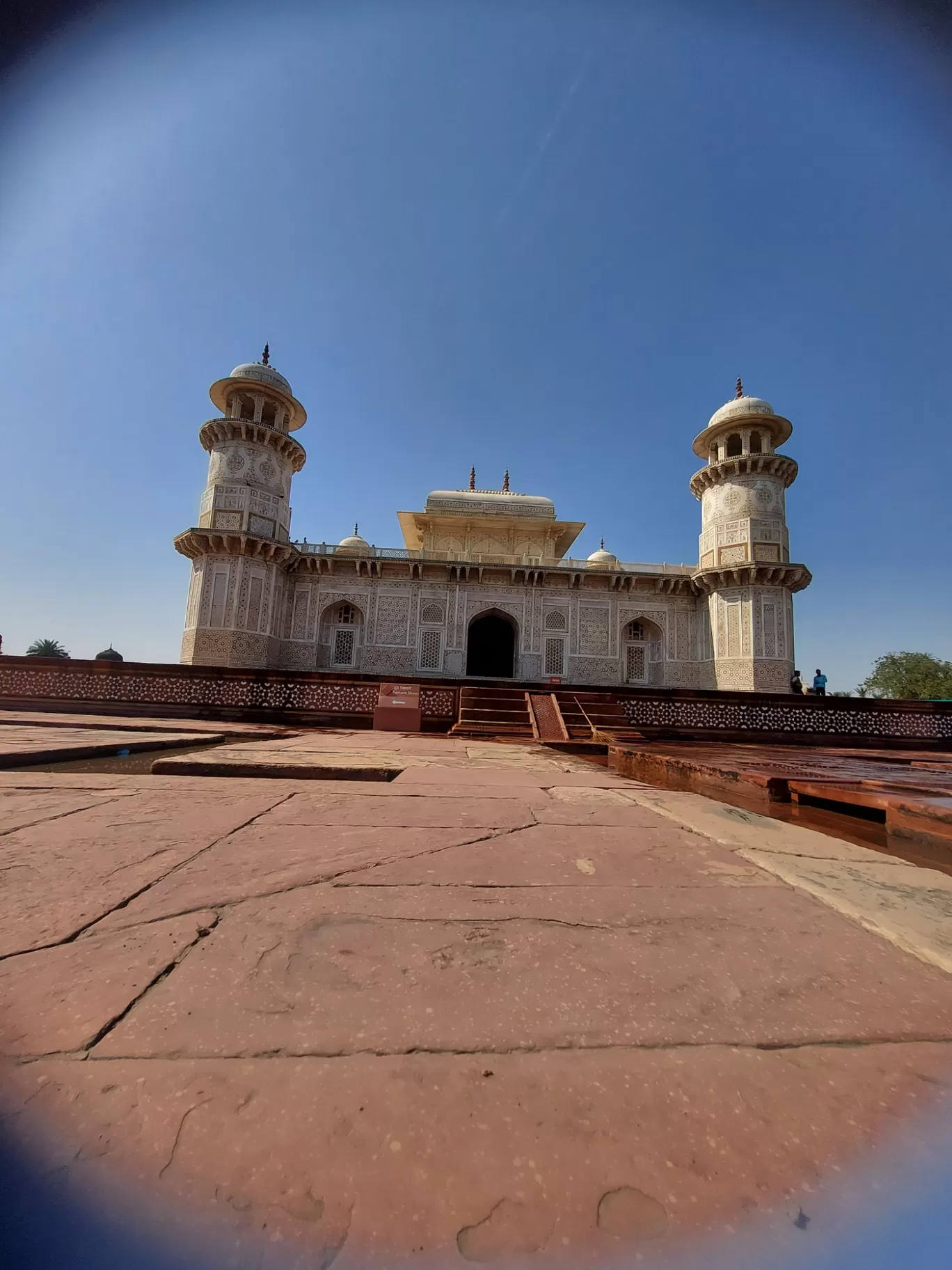 Photo of Itmad-ud-Daula By Radhika Bisani