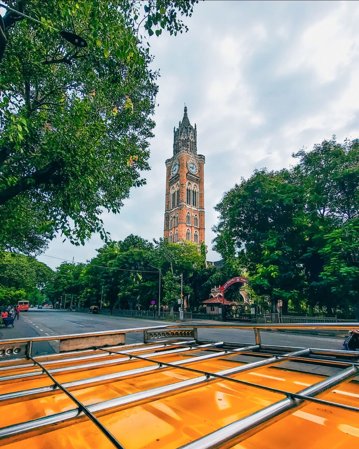 Photo of Rajabai Clock Tower By Vaibhav rao
