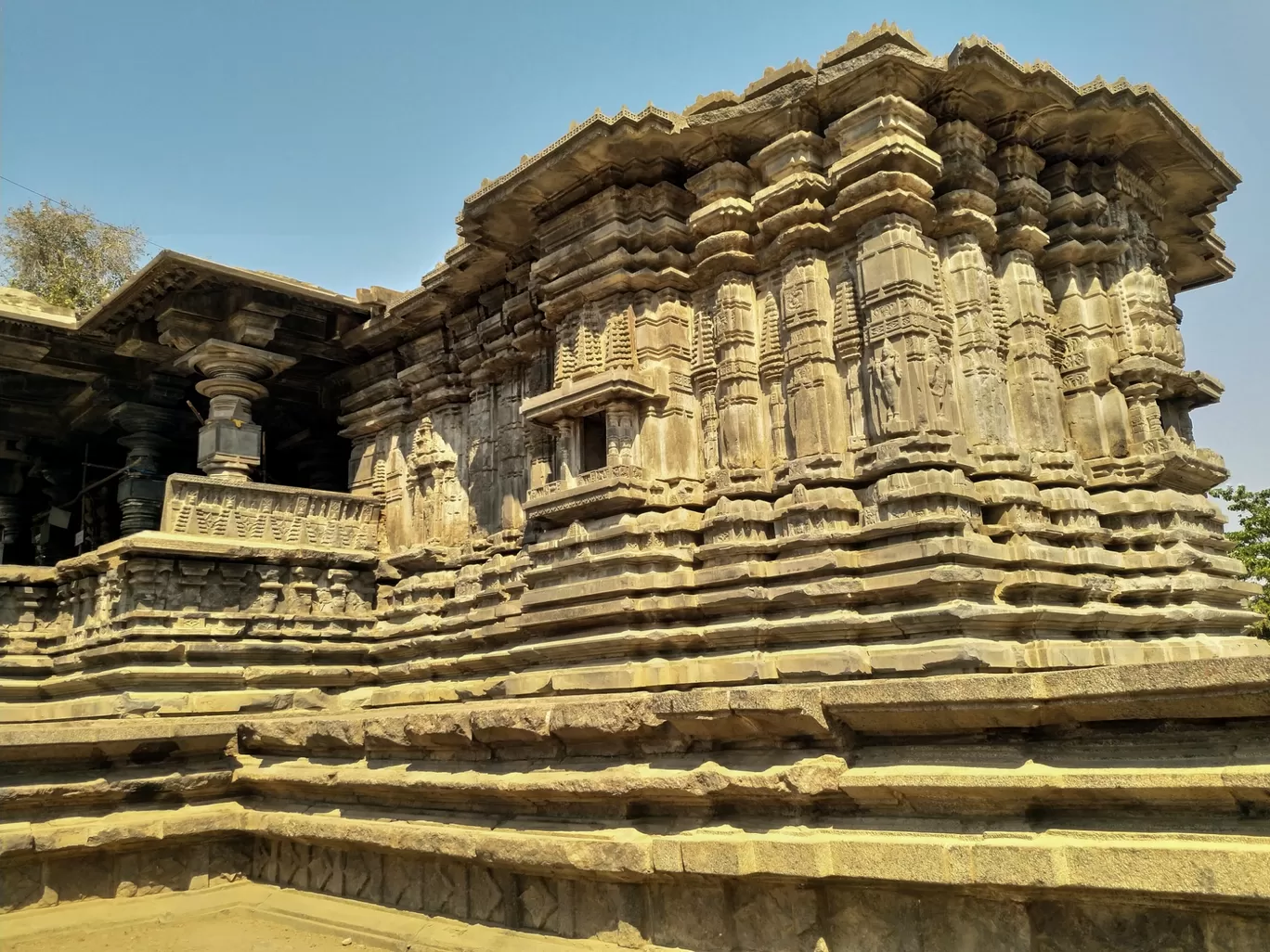 Photo of 1000 pillars temples By Jagadish Naik