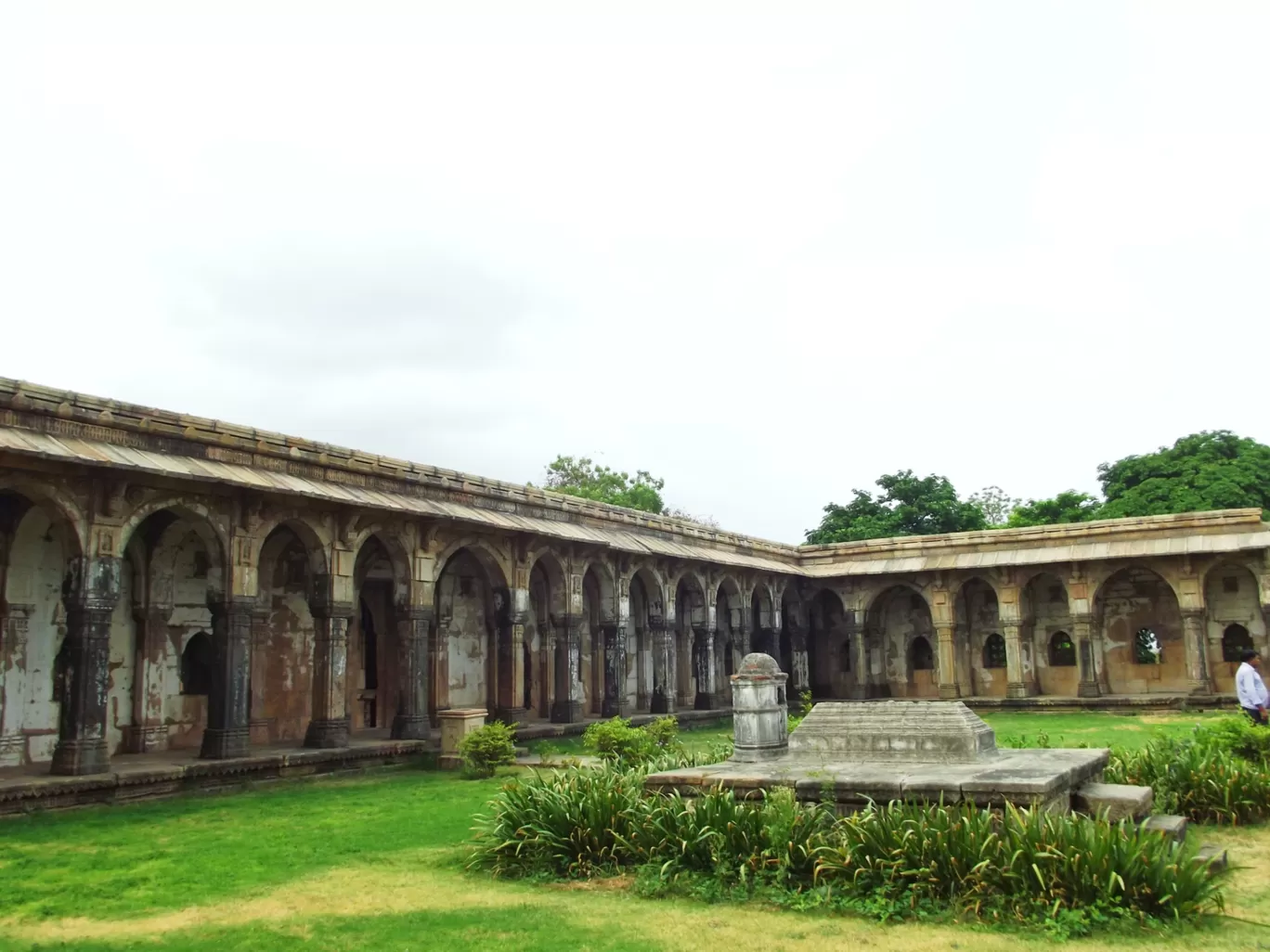 Photo of JAMI MASJID By Devanshi Shah
