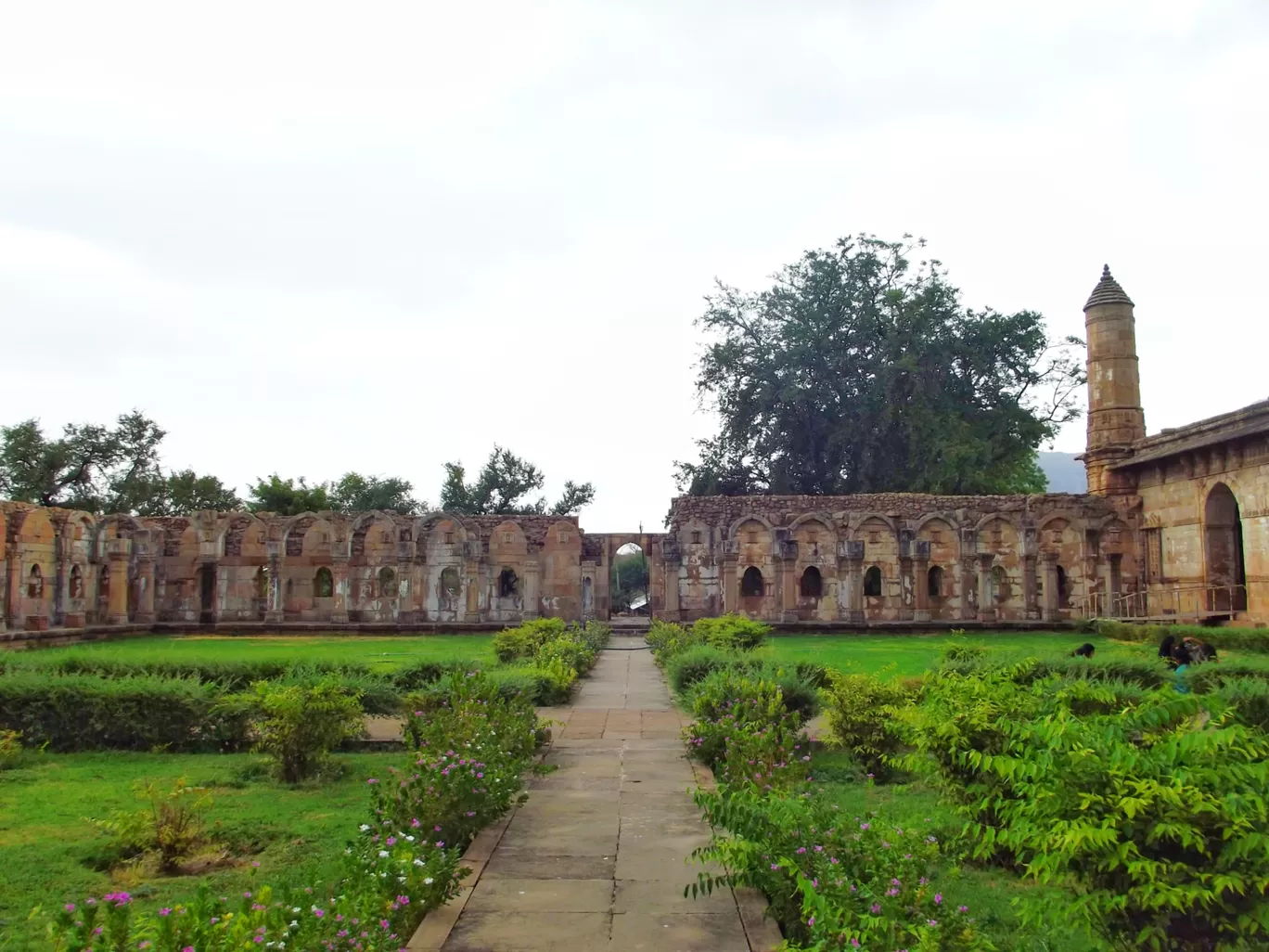 Photo of JAMI MASJID By Devanshi Shah