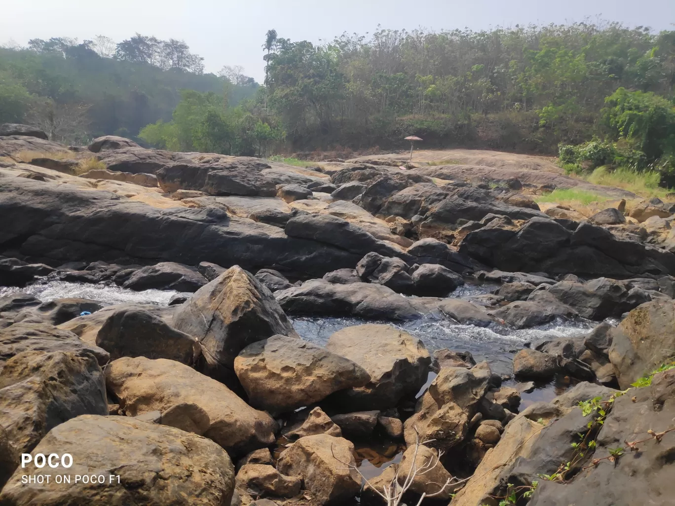 Photo of Vattathil Waterfall Kalladathanni By Navin J