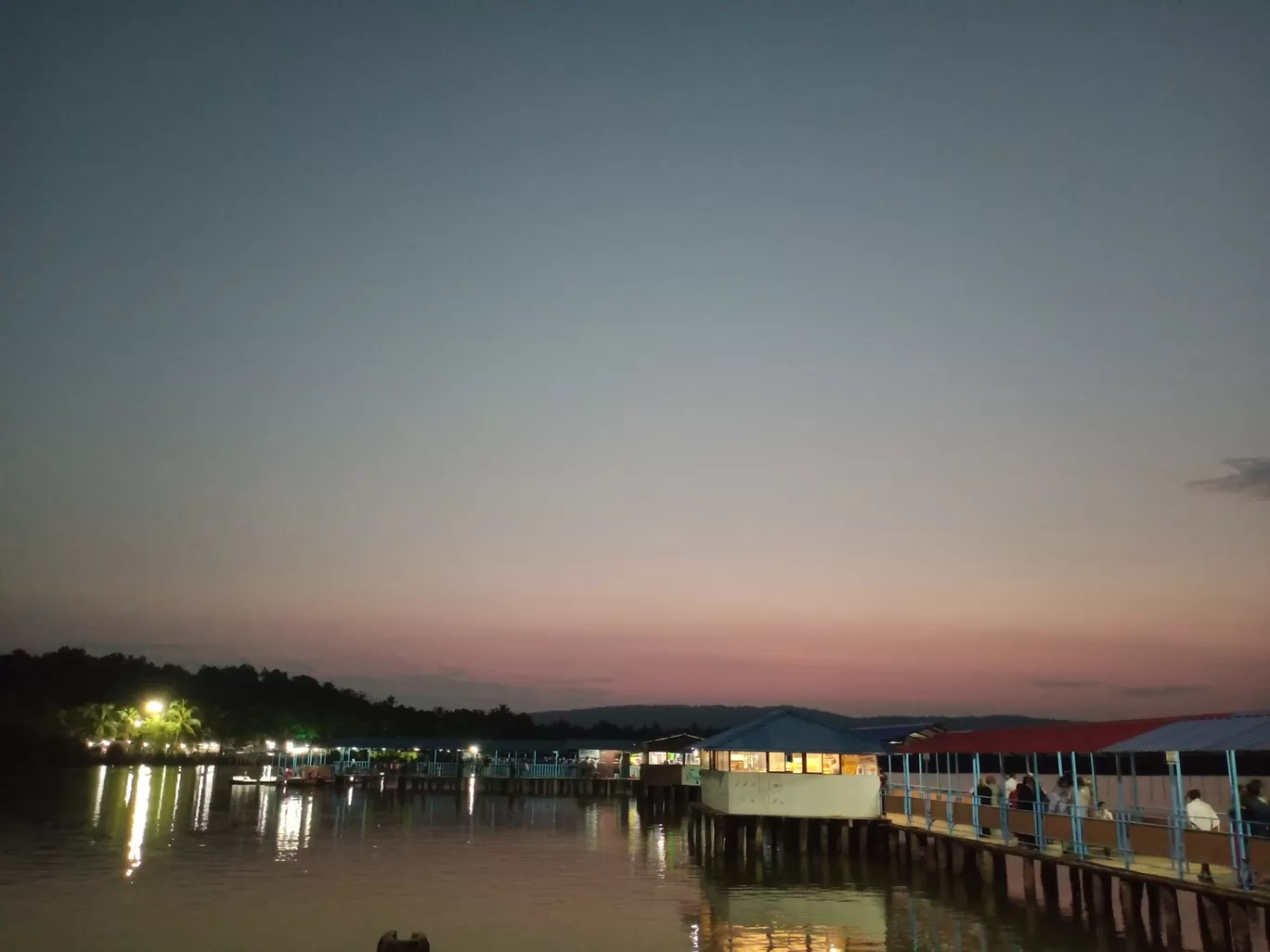 Photo of Vayalapra Floating Park By Wandering Me