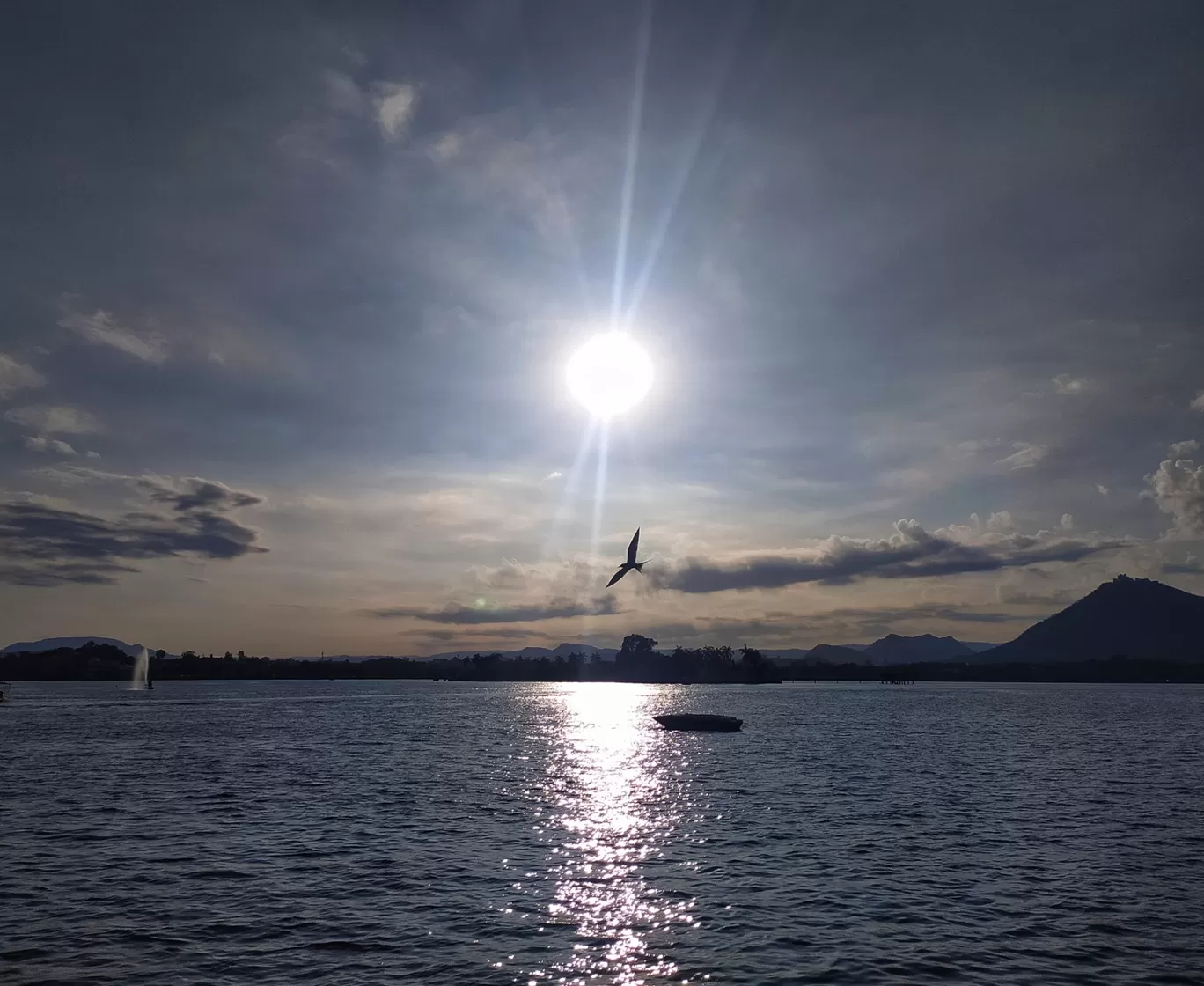 Photo of Fateh Sagar Lake By Aditi Chaurasia