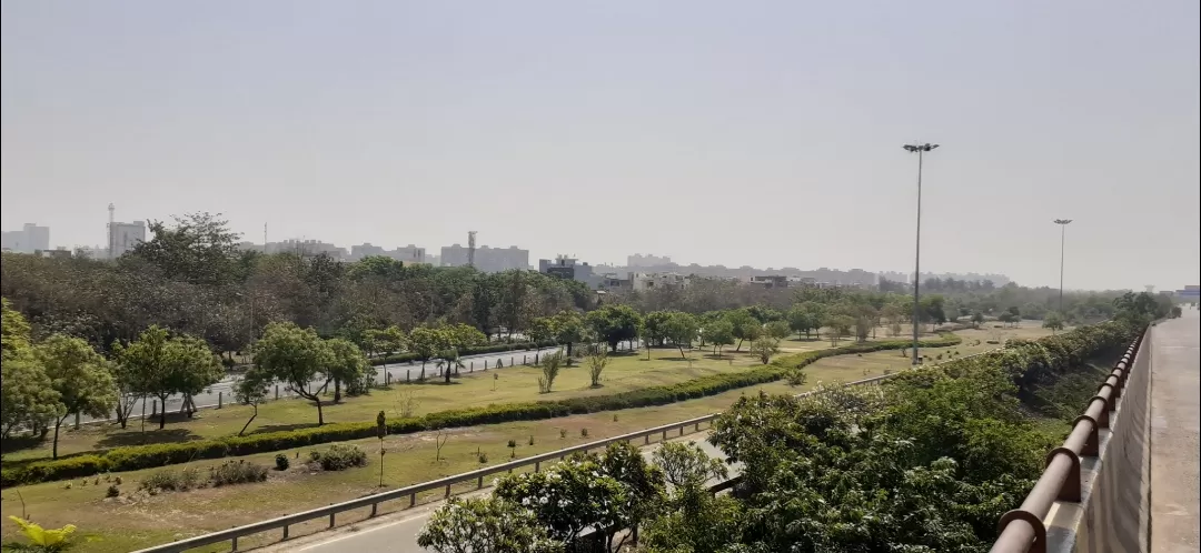 Photo of Greater Noida By Sumit Pradhan