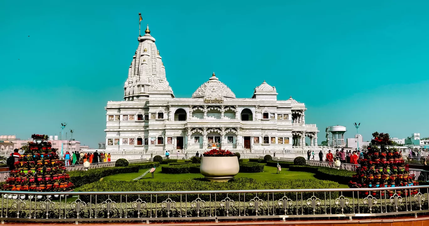 Photo of Vrindavan Bihari Temple By Kaur_the_travel_girl