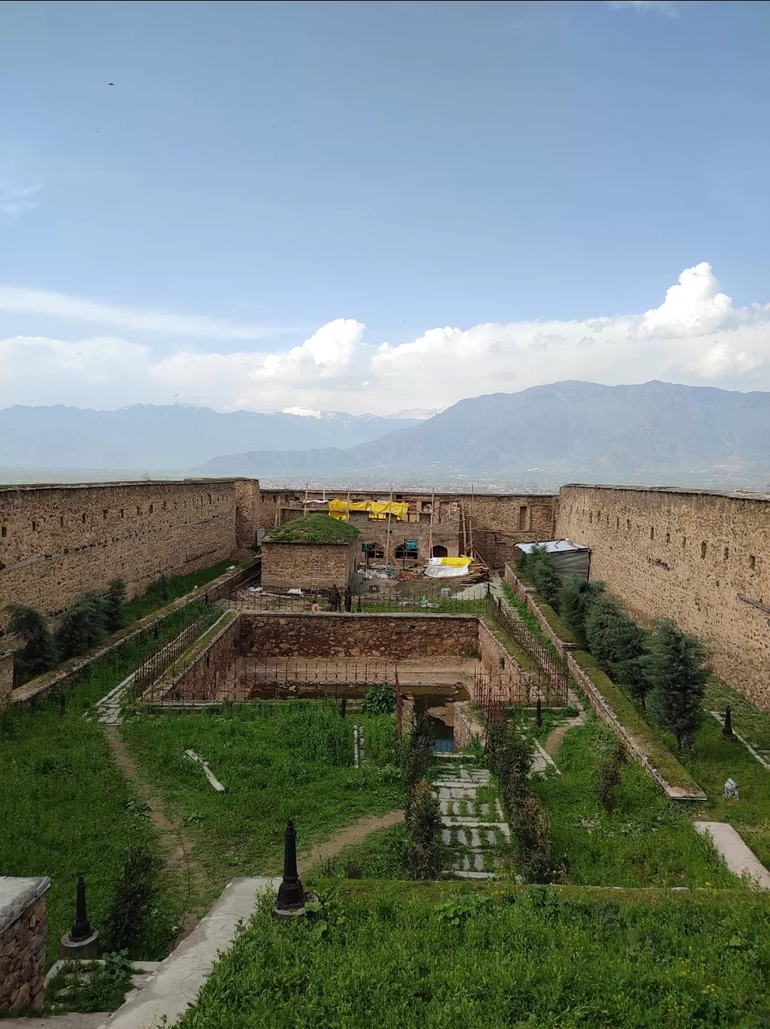 Photo of Hari Parbat By mujeebqayoom