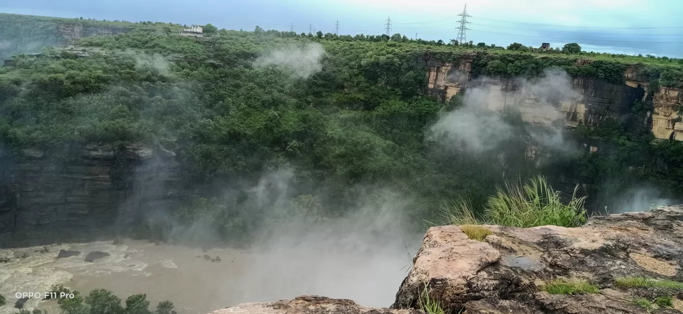 Photo of Chachai Waterfall Sirmour By Anirudh Patel