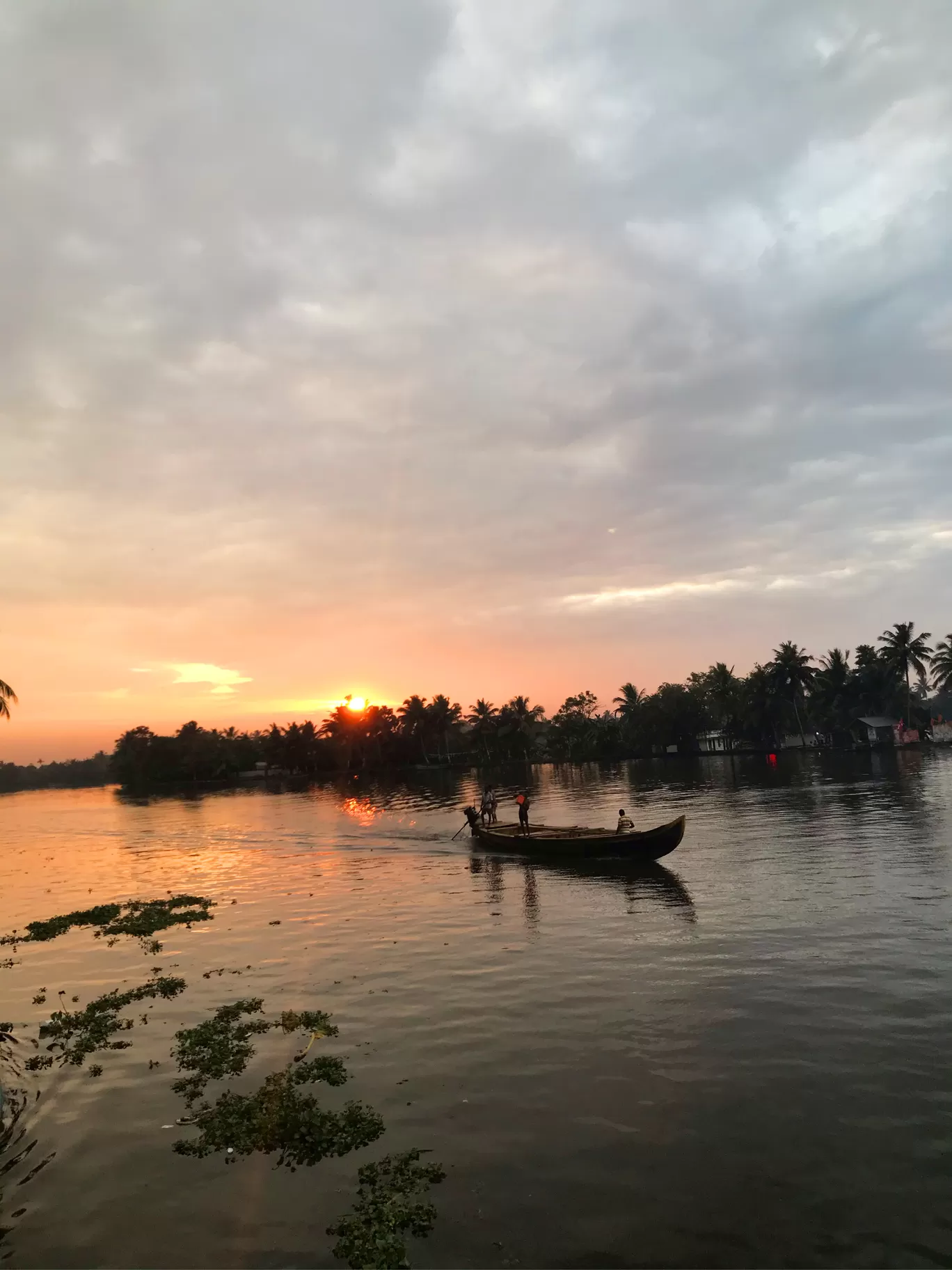 Photo of Alappuzha By travelkidddo
