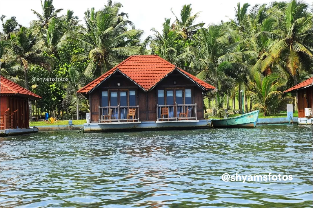 Photo of Backwaters Kerala By Shyam S. Rajpoot